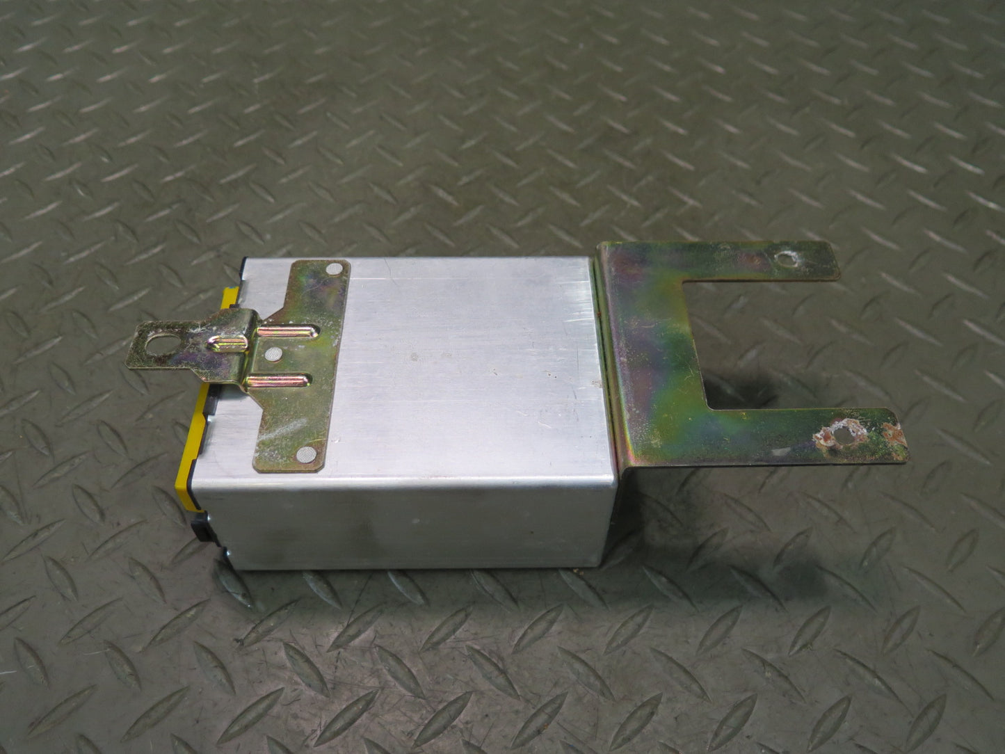 1984-1991 Porsche 928 S4 Central Locking Control Module Indicator Unit