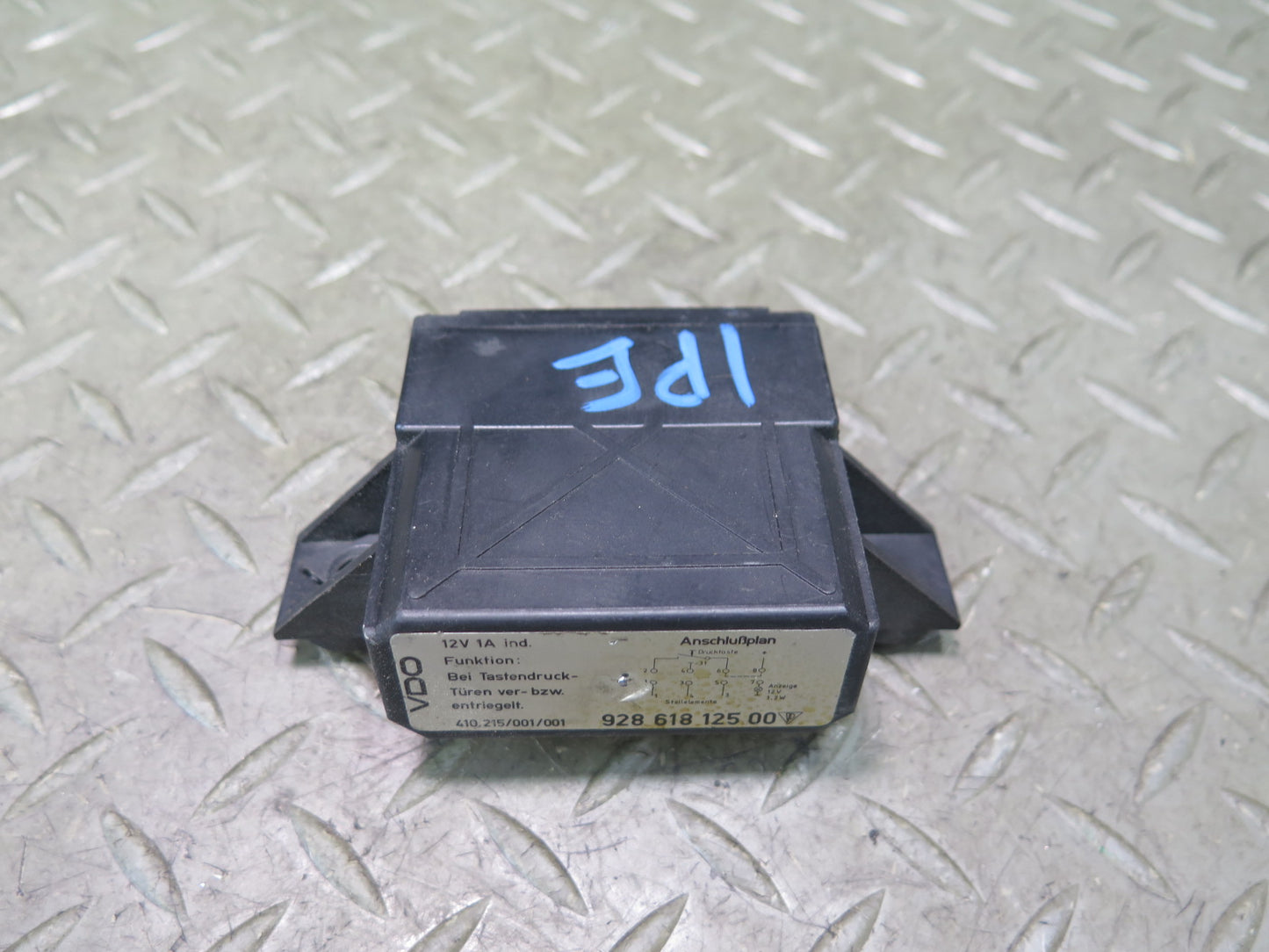 1984-1991 Porsche 928 S4 VDO Central Locking Control Module
