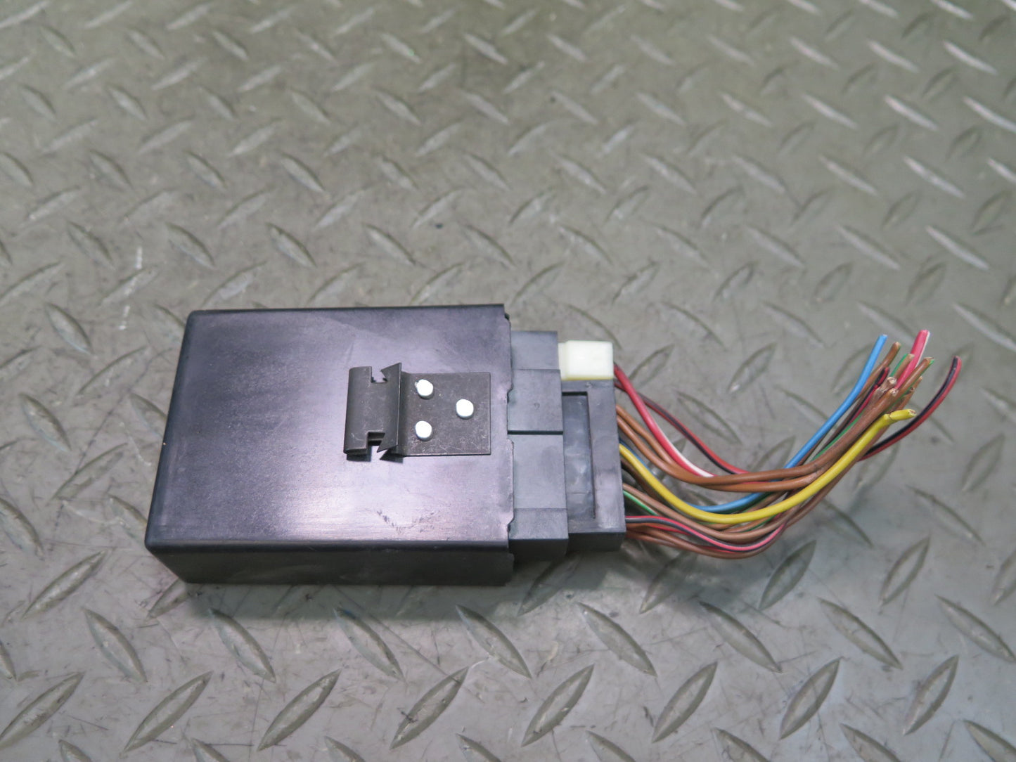 1984-1991 Porsche 928 S4 Alarm Anti Theft Control Relay Module