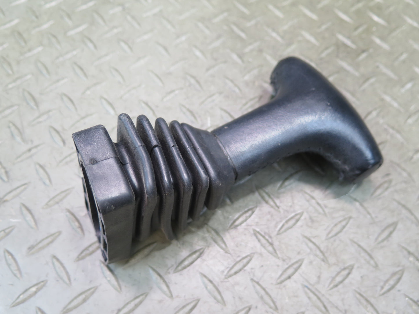1987-1991 Porsche 928 S4 Automatic Transmission Shifter Shift Knob Rubber Boot