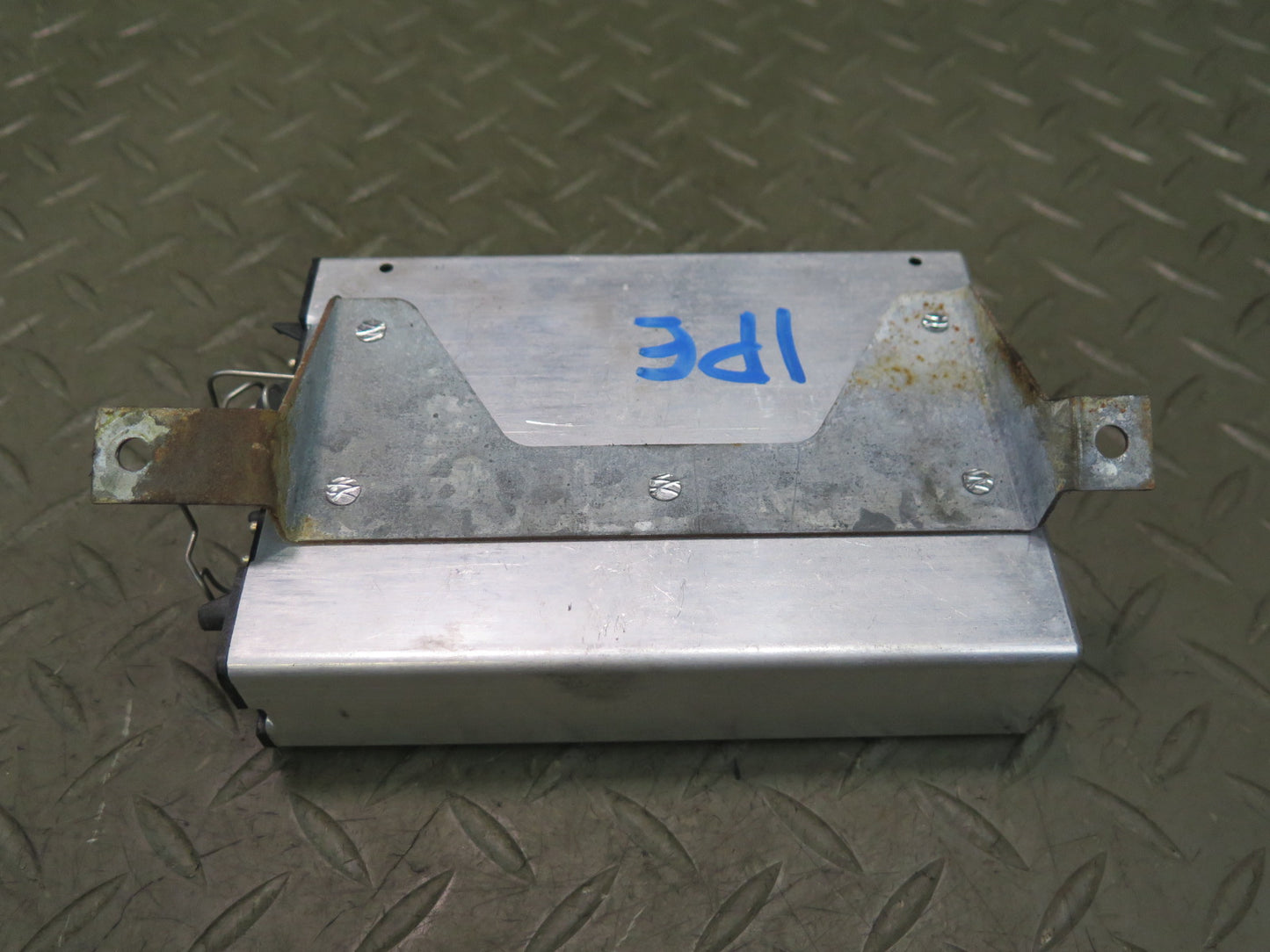 1987-1991 Porsche 928 S4 Radiator Cooling Fan Module Relay 92861841800