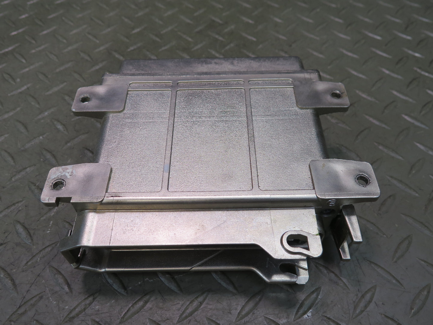 1987 Porsche 928 S4 Engine Ignition Control Module Unit 92861812411