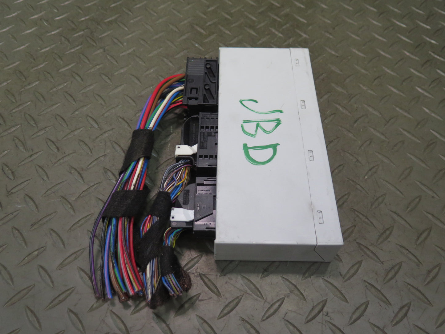 01-06 BMW E46 330ci BCM Body Control Module Unit 6932391 OEM