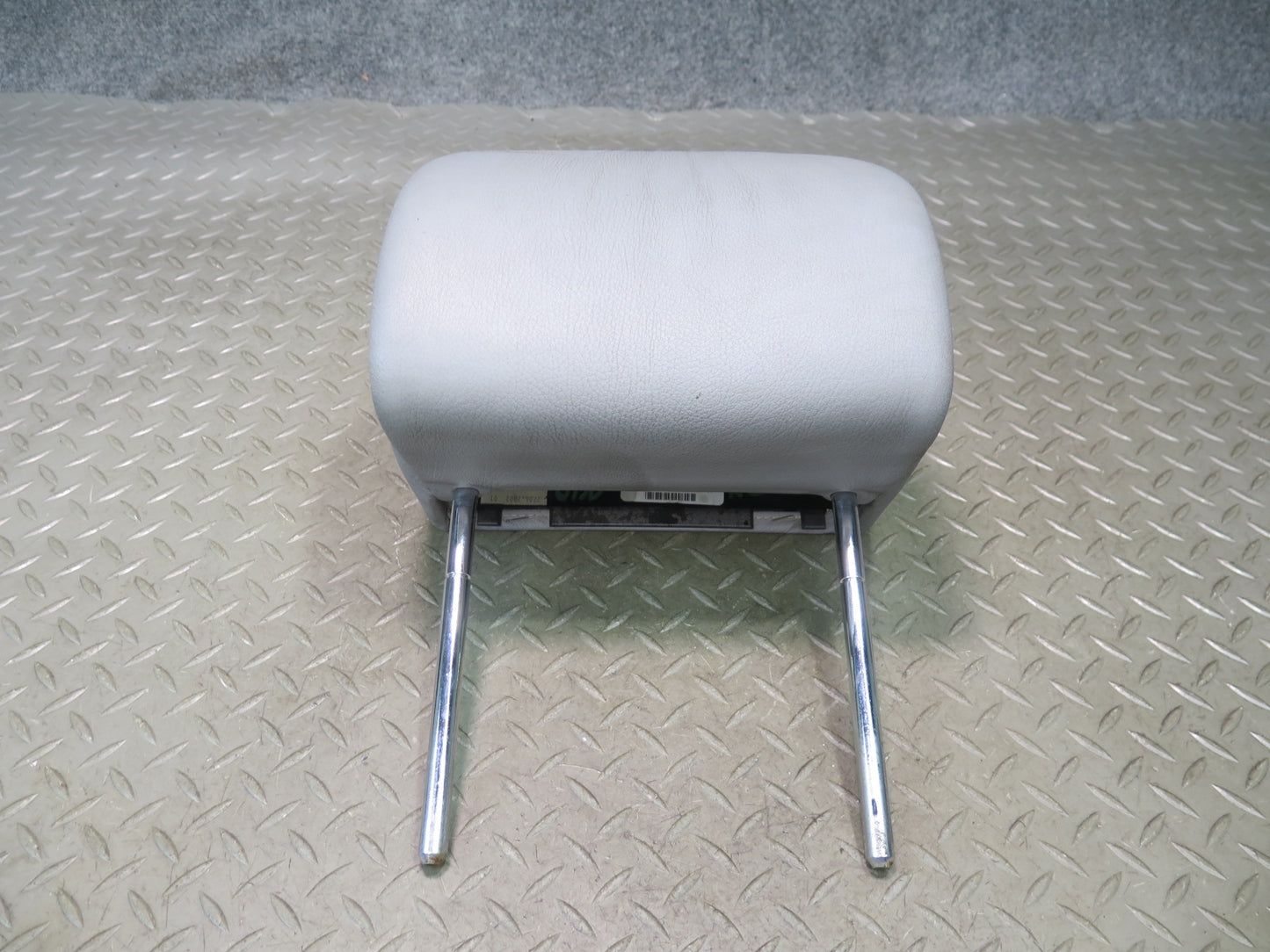 01-06 BMW E46 330CI Convertible Rear Left & Right Leather Headrest Gray OEM