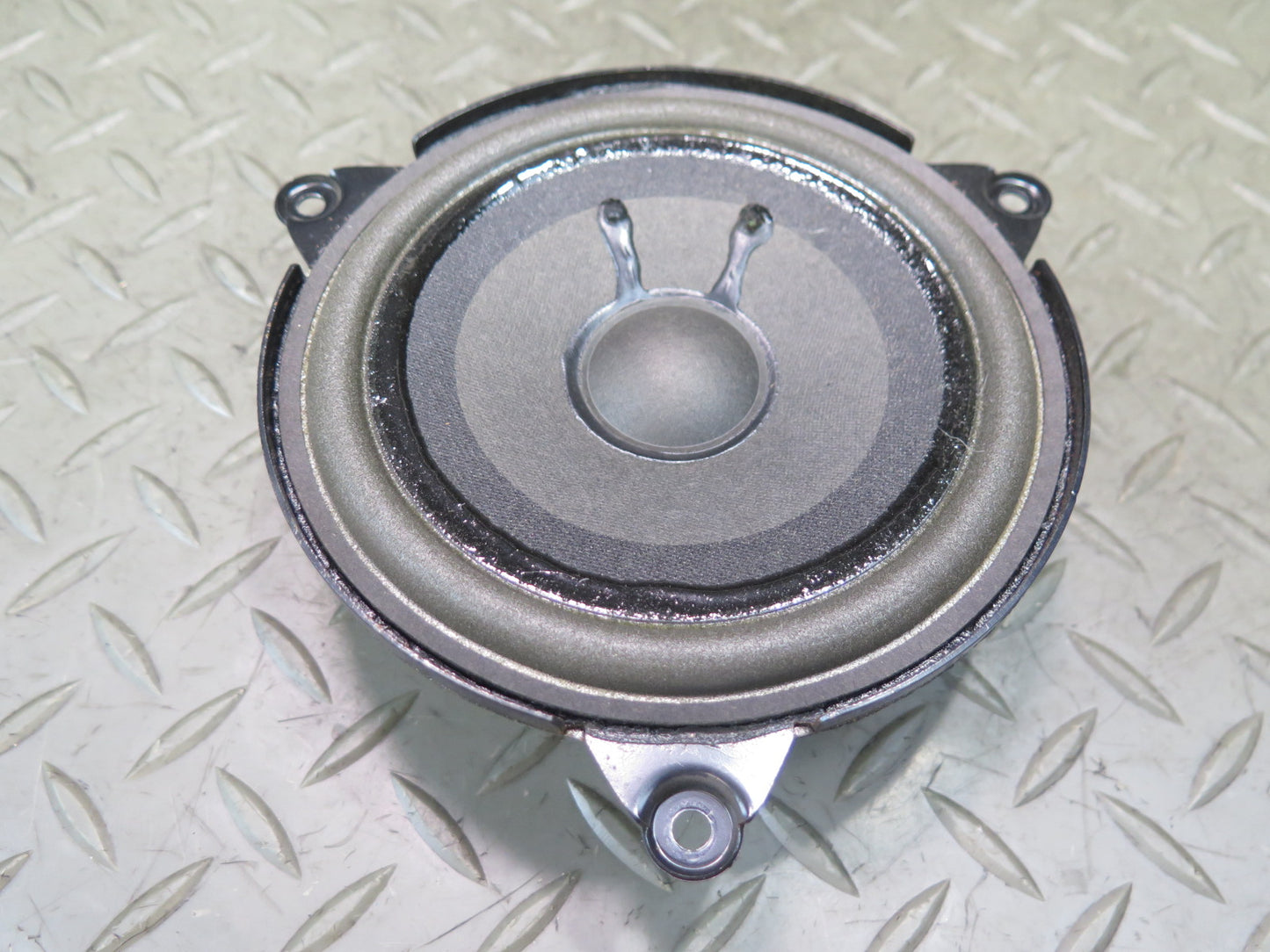 01-06 BMW E46 330CI Convertible Rear Right Harman Kardon Speaker 8378557 OEM