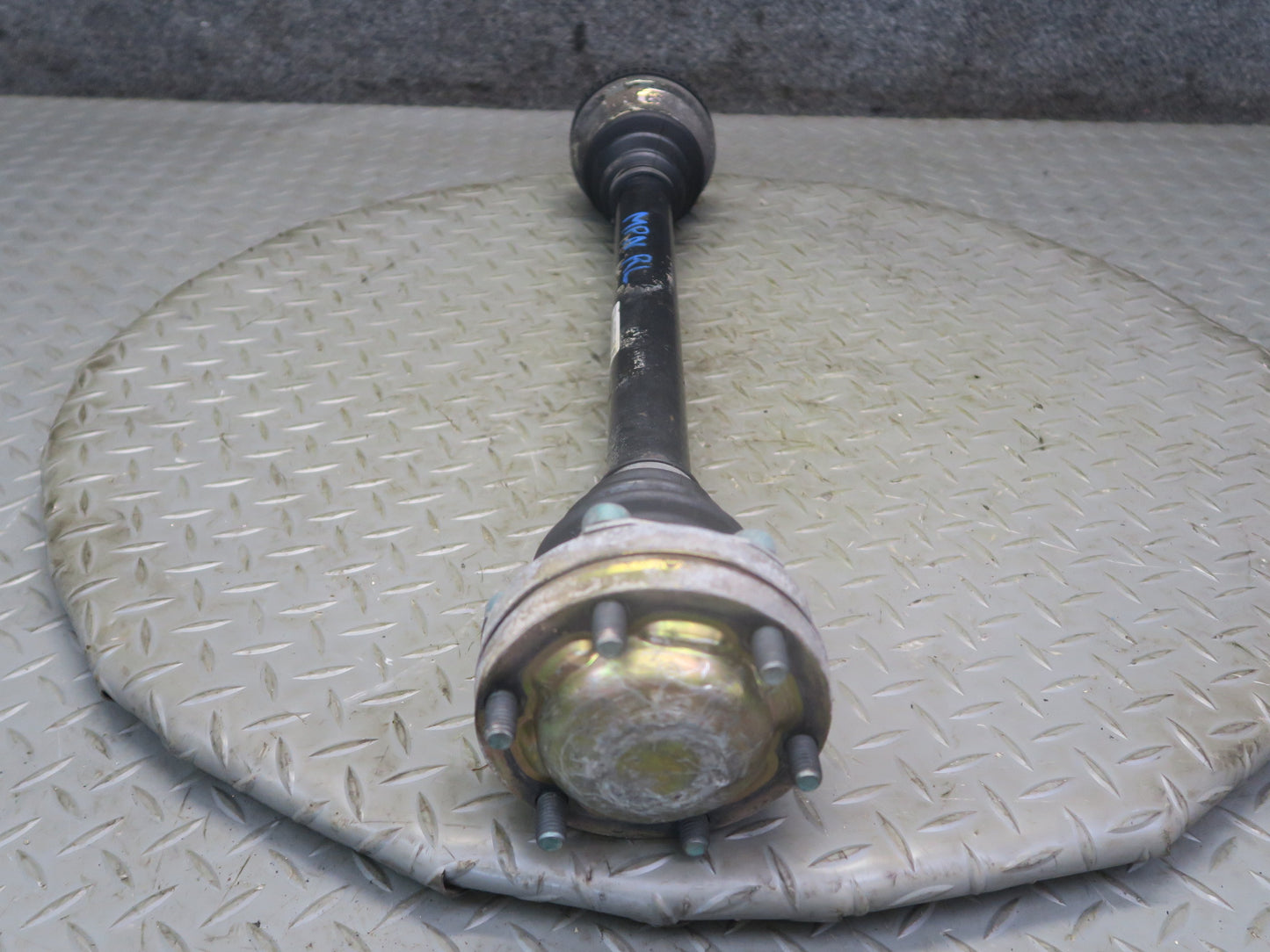 1999-2005 Porsche 911 996 Rear Left or Right Suspension Axle Shaft  99633202406