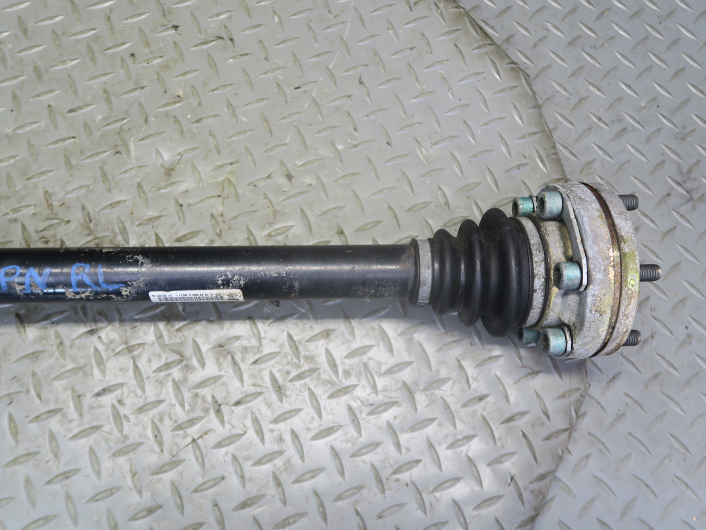 1999-2005 Porsche 911 996 Rear Left or Right Suspension Axle Shaft  99633202406