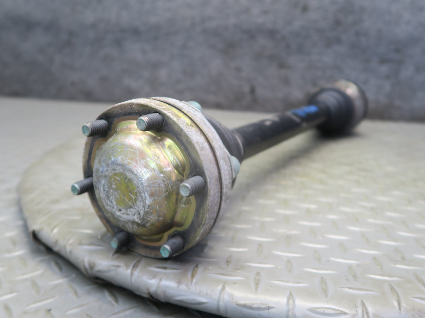 1999-2005 Porsche 911 996 Rear Left or Right Suspension Axle Shaft  99633202406