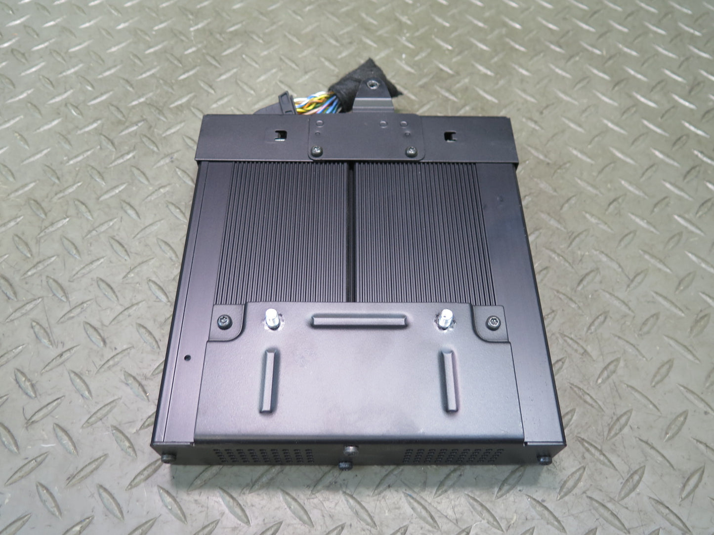 01-06 BMW E46 330ci Convert Harman Kardon Hi-fi Audio Amplifier AMP 8380068 OEM