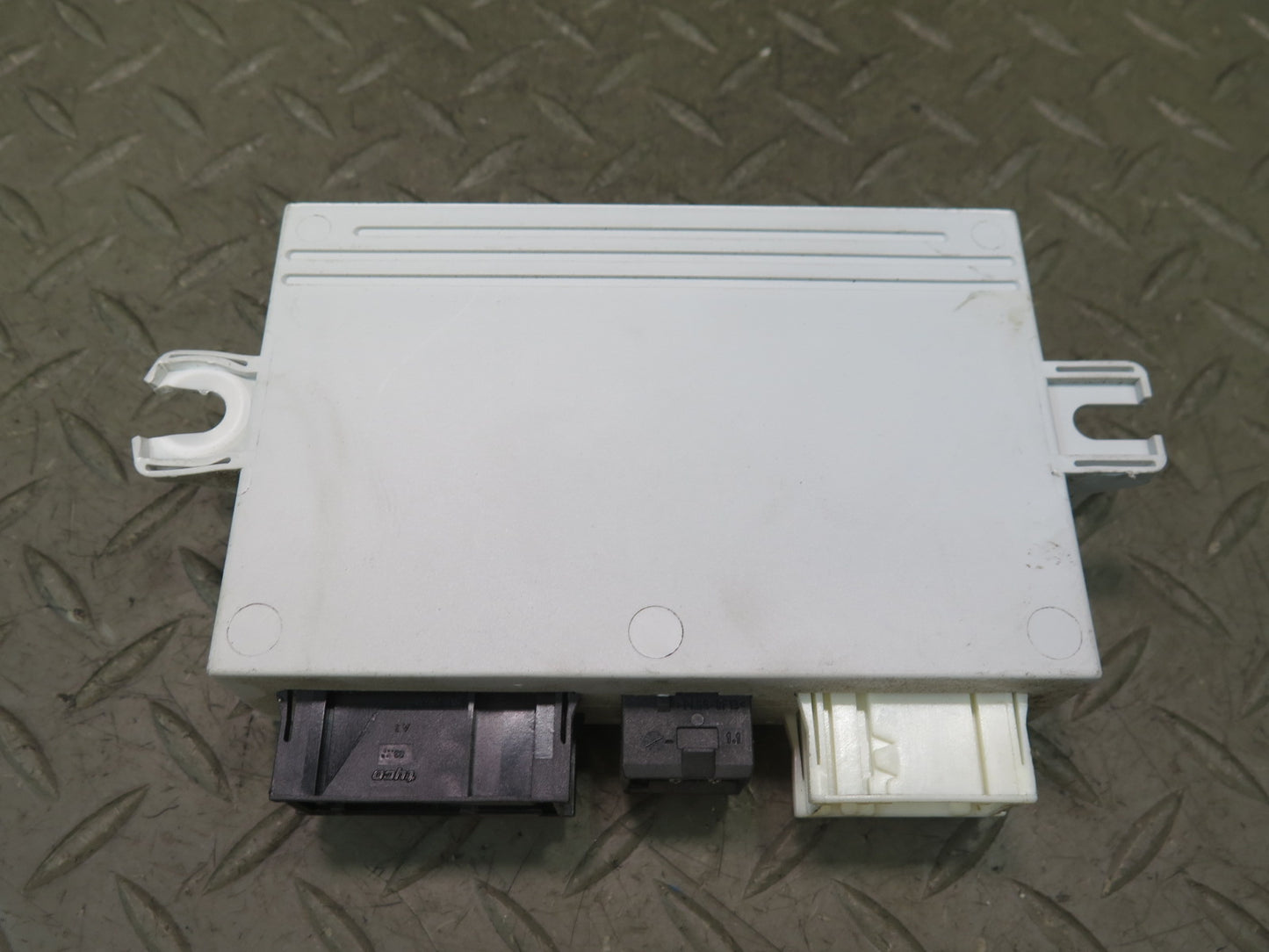 01-06 BMW E46 330ci Convertible Folding TOP Roof Control Unit Module 8375444 OEM