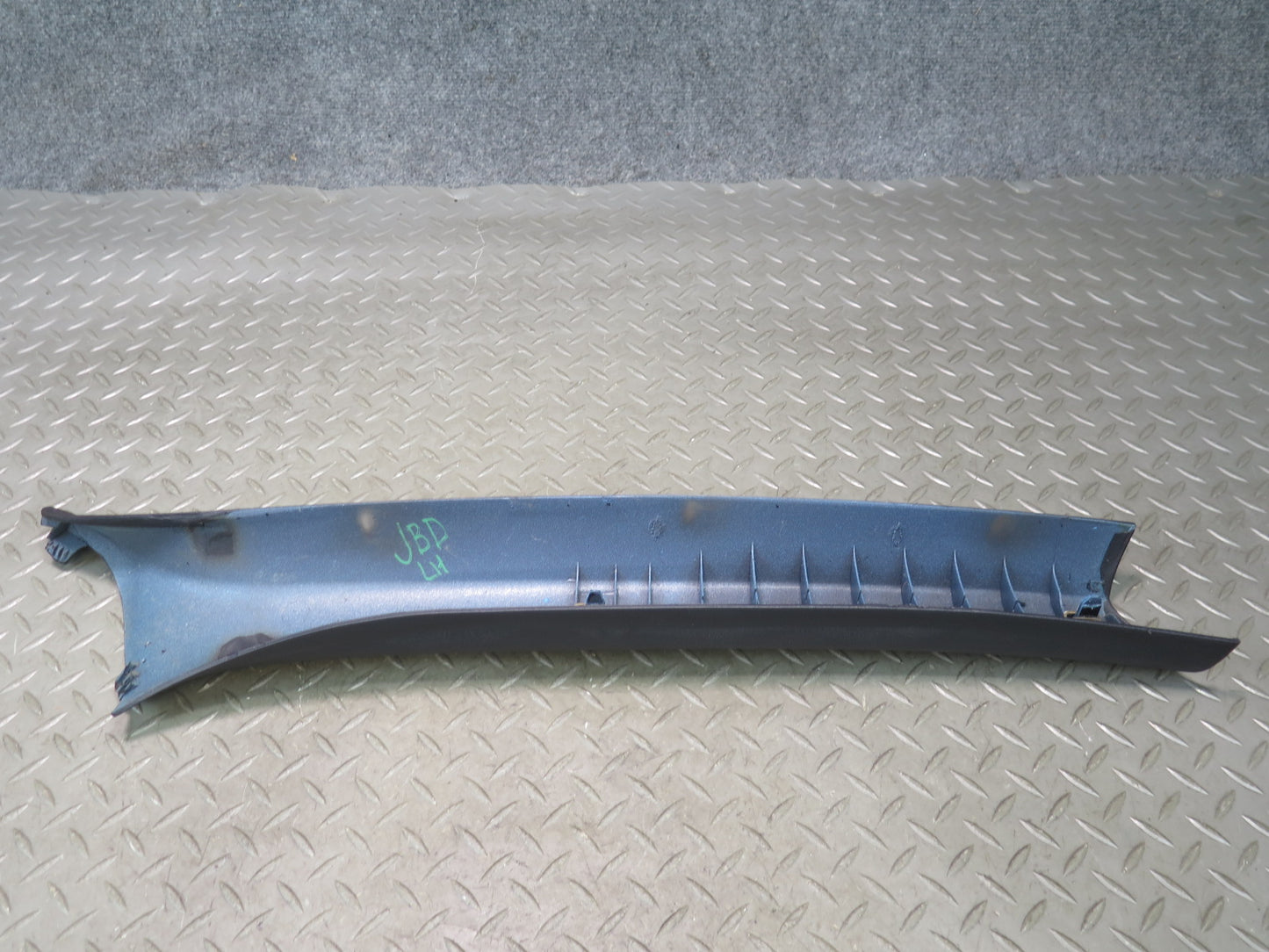 01-06 BMW E46 330ci Convertible Set of 2 Front A Pillar Trim Cover Panel OEM