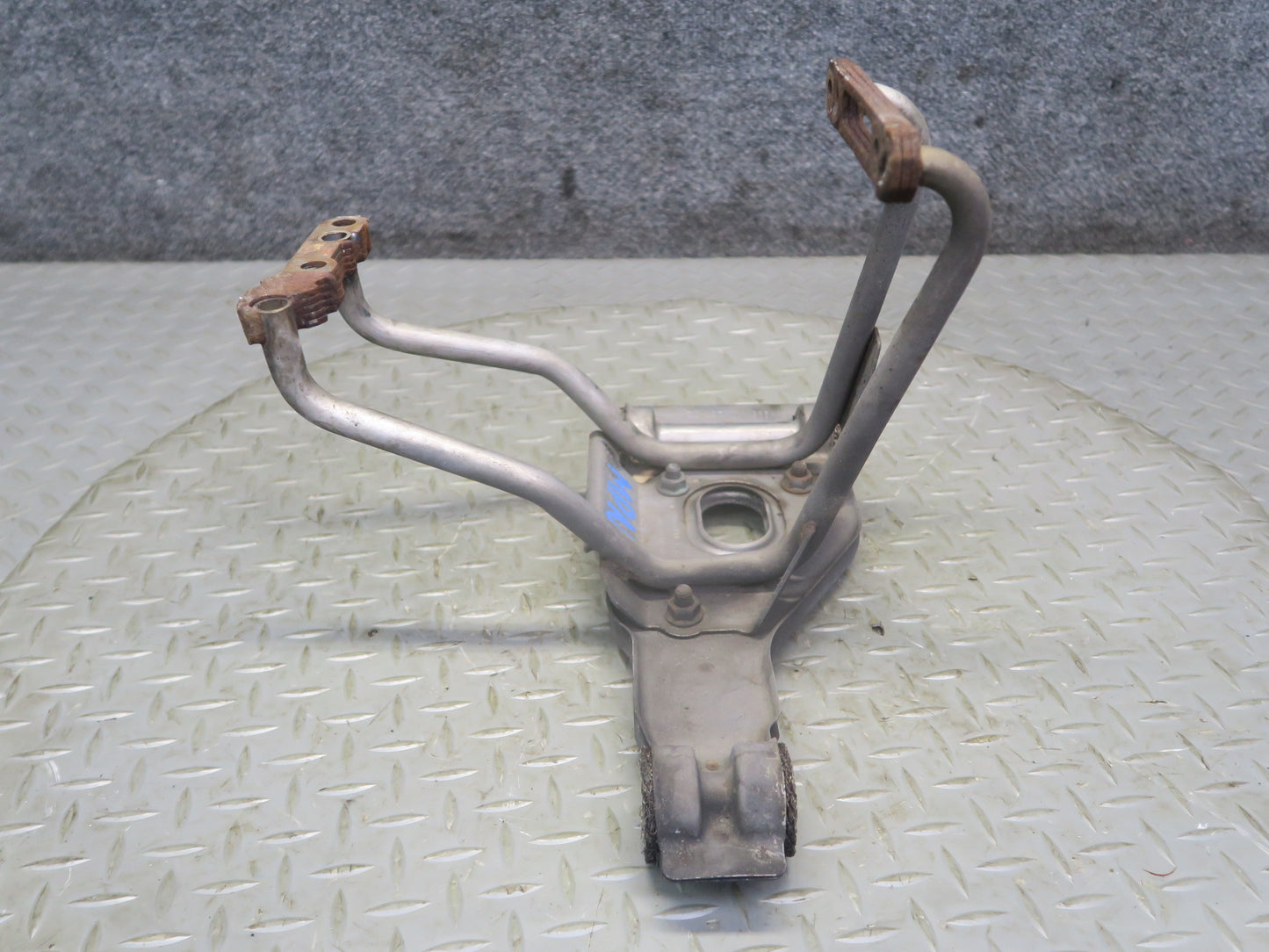 2002-2005 Porsche 911 Carrera 996 Left Side Muffler Support Bracket
