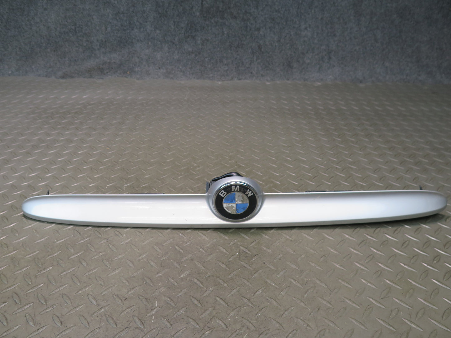 01-06 BMW E46 330Ci Convertible Rear Trunk Lid Handle Trim Molding OEM