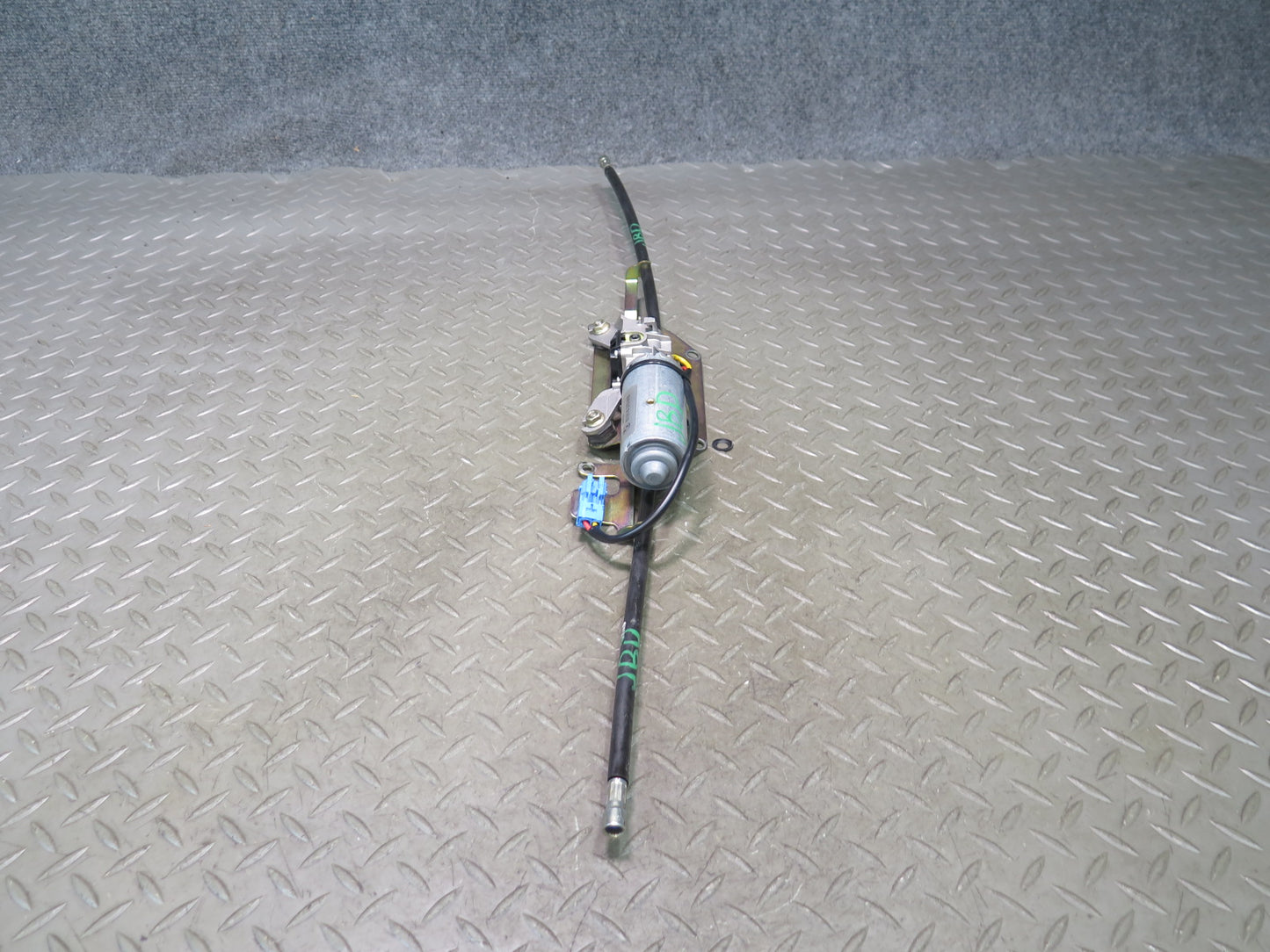 01-06 BMW E46 330ci Convert TOP Roof Lock Latch Motor Cable Assembly 8370816 OEM