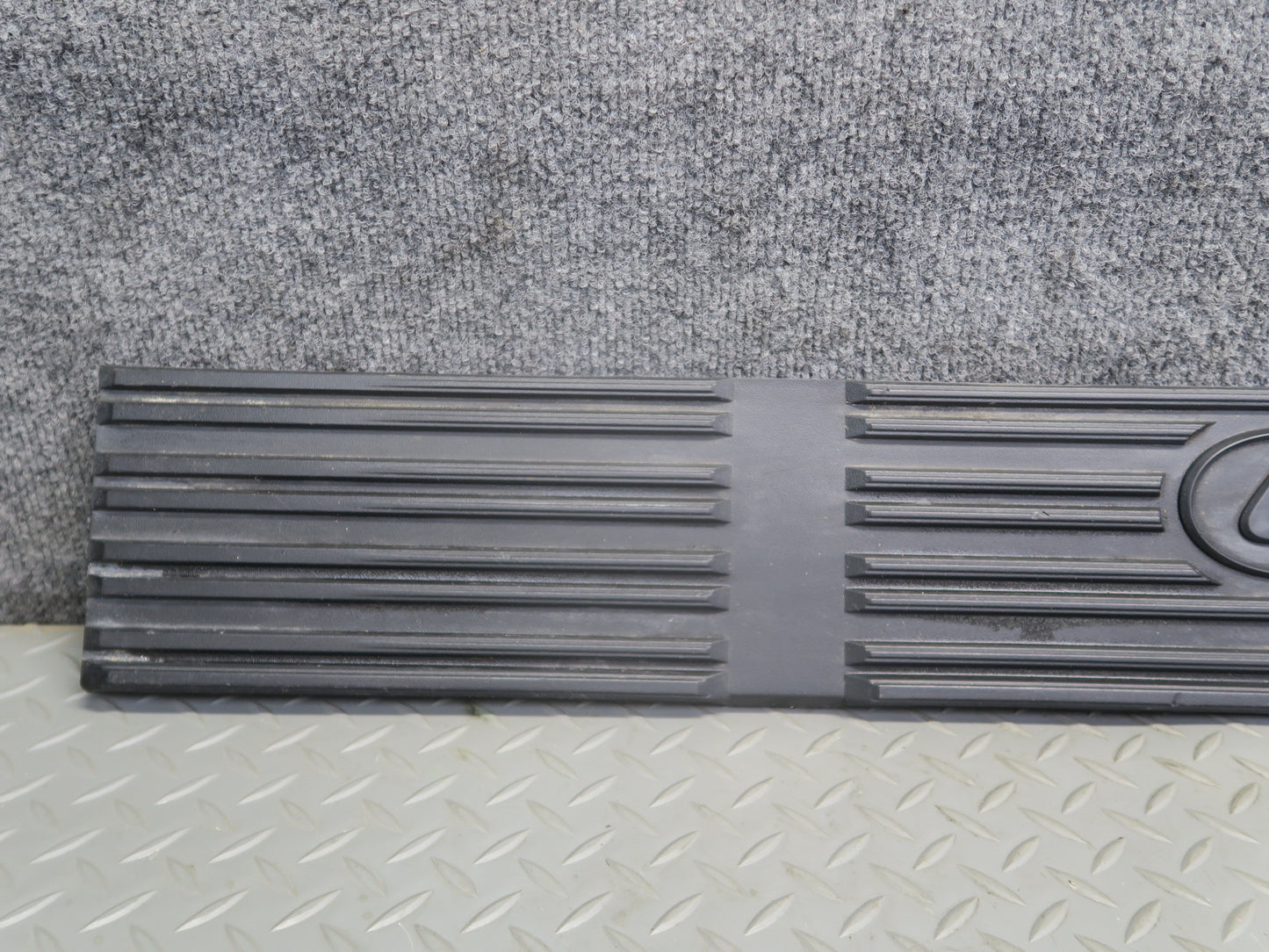 2003-2009 Lexus UZJ120L GX470 Left & Right Side Running Step Board Panel Set