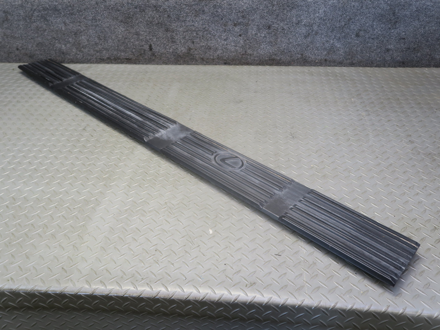 2003-2009 Lexus UZJ120L GX470 Left & Right Side Running Step Board Panel Set