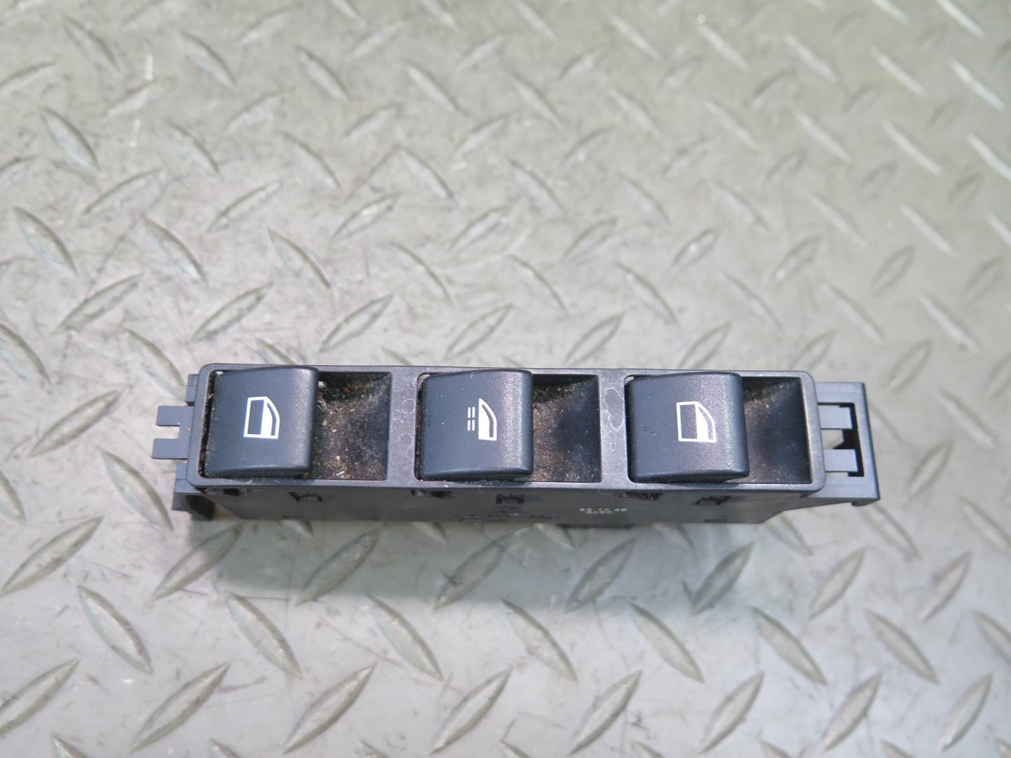 01-06 BMW E46 330ci Convertible Left Master Power Window Switch OEM