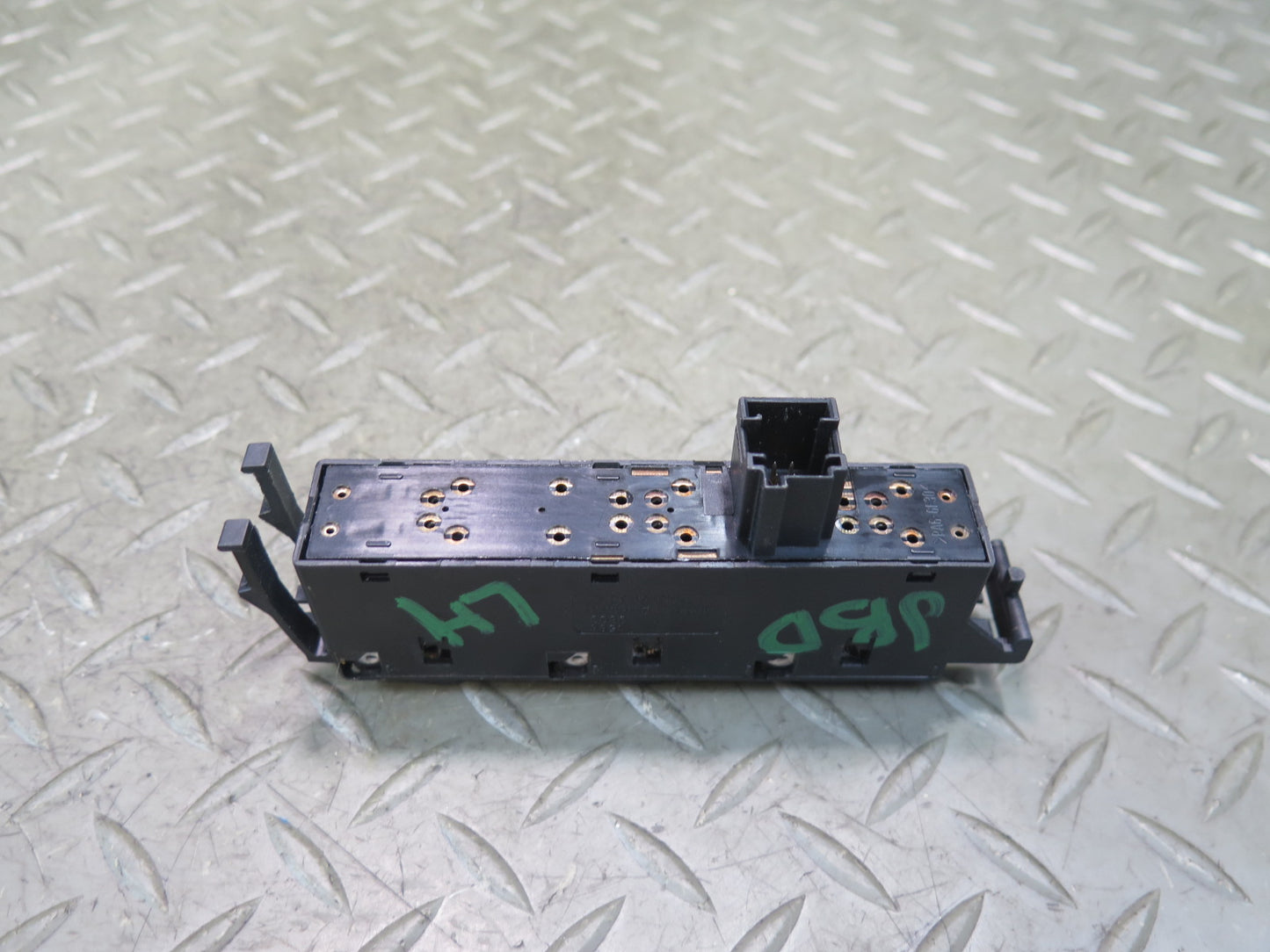 01-06 BMW E46 330ci Convertible Left Master Power Window Switch OEM