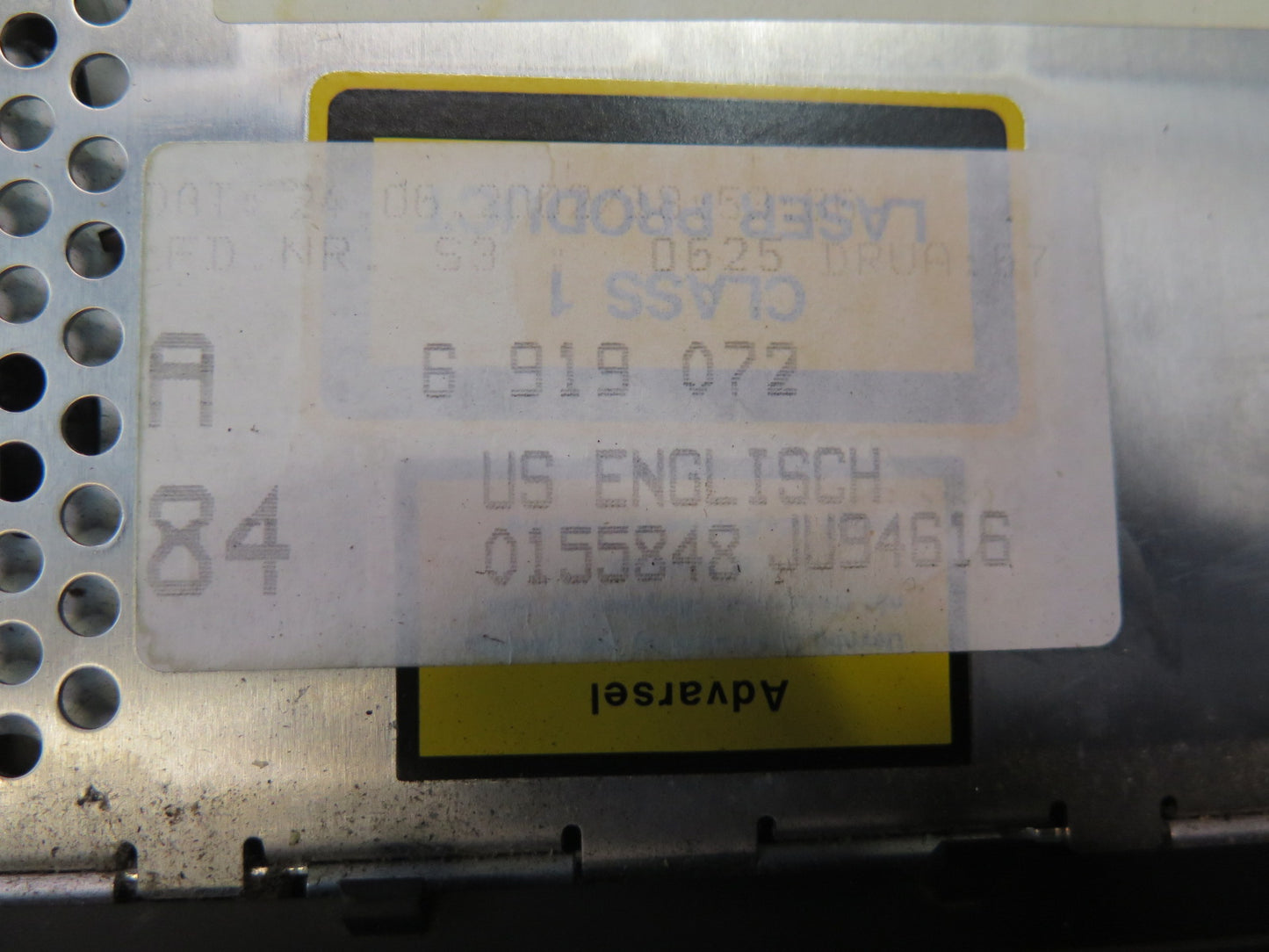 02-03 BMW E46 330ci Radio CD Player Receiver 6919072 OEM