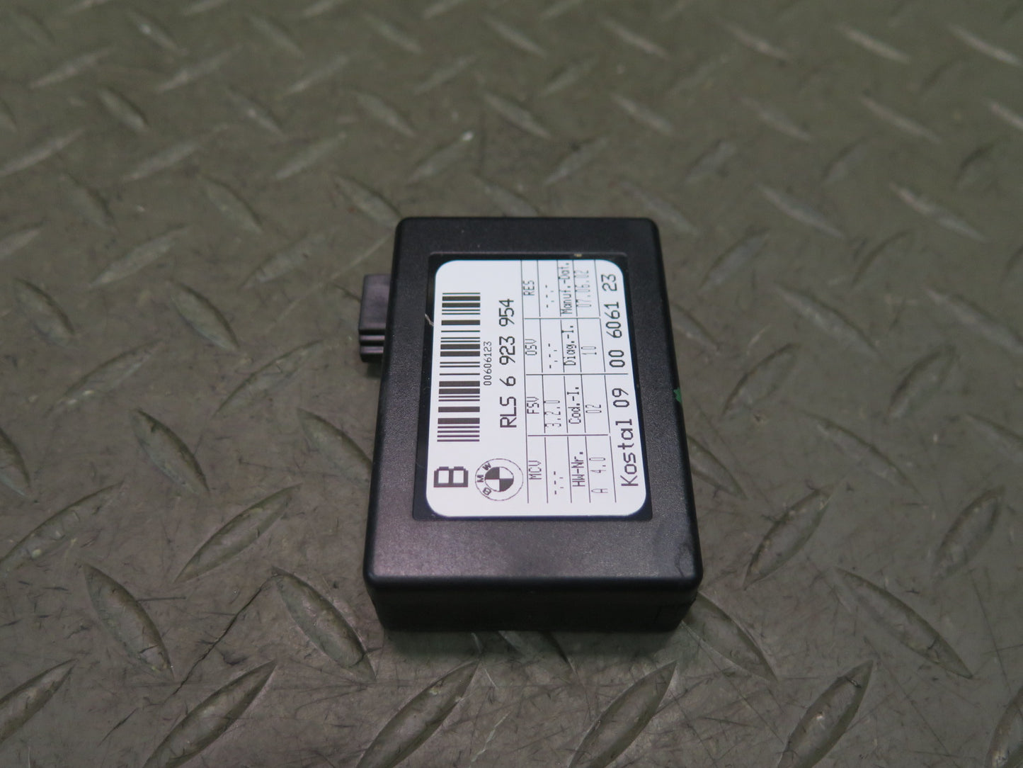 01-06 BMW E46 330CI Windshield Rain Light Control Module 6923954 OEM