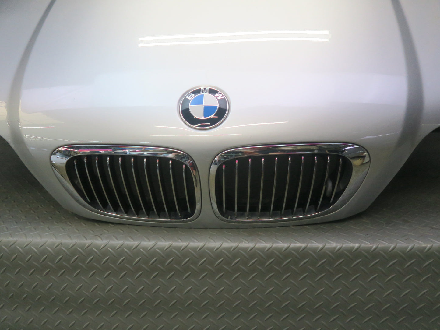 01-03 BMW E46 330ci Coupe Convertible Front Hood Bonnet Shell Panel Silver OEM