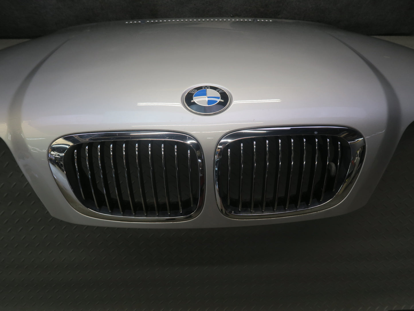 01-03 BMW E46 330ci Coupe Convertible Front Hood Bonnet Shell Panel Silver OEM