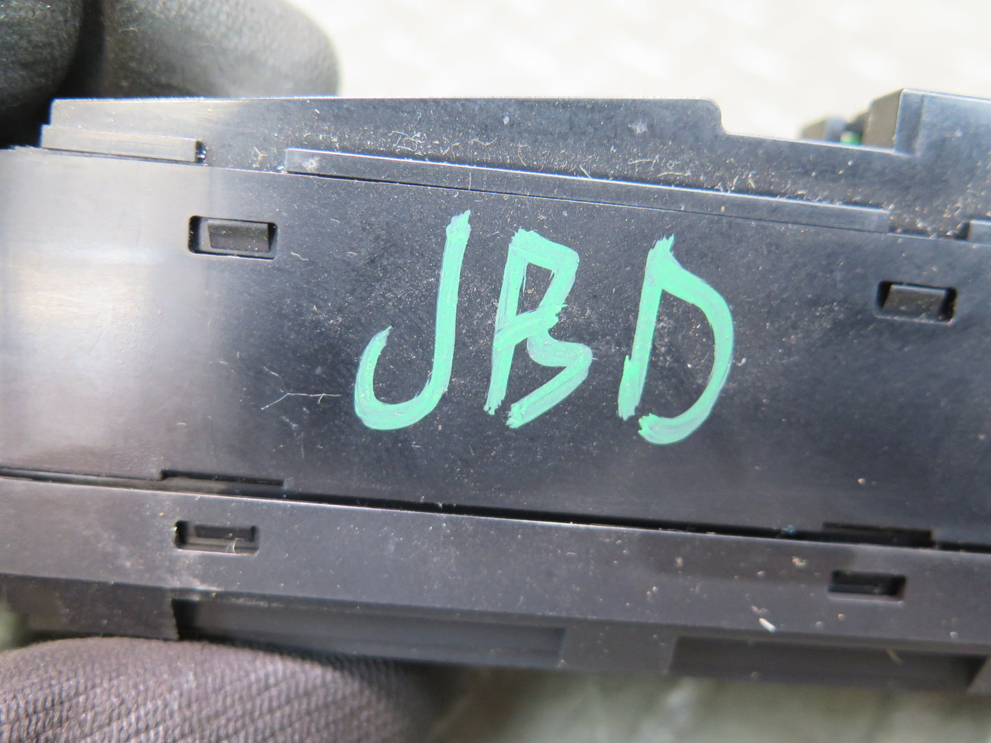 01-06 BMW E46 330Ci Convertible Roof Heated Seat DSC Switch Panel 6914709 OEM