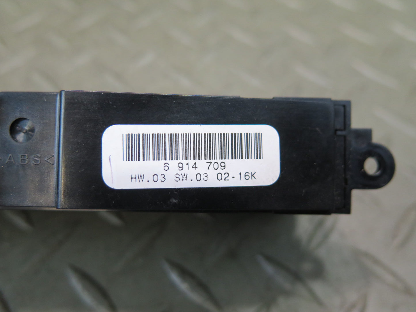 01-06 BMW E46 330Ci Convertible Roof Heated Seat DSC Switch Panel 6914709 OEM