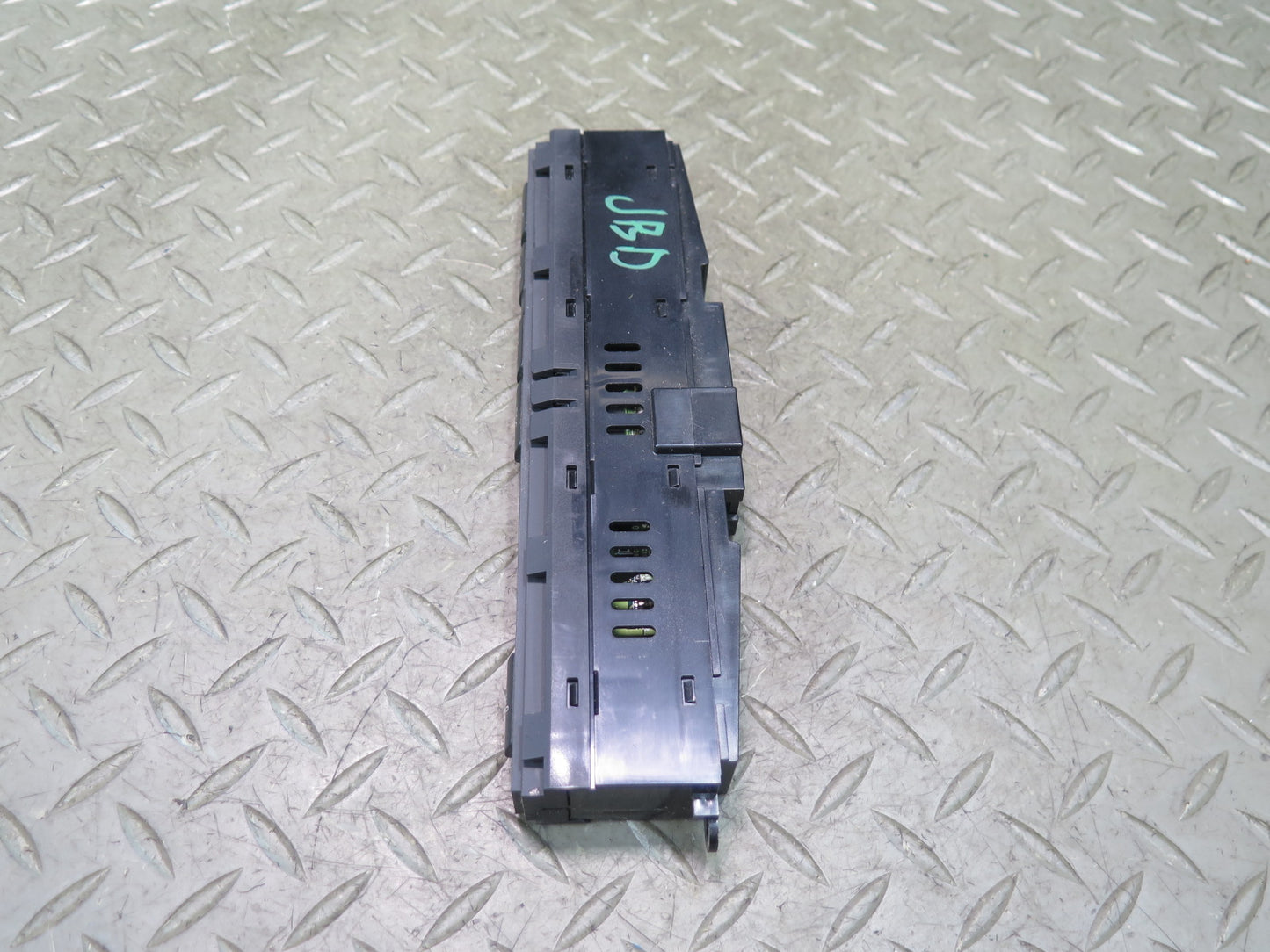 01-06 BMW E46 330Ci Convertible Roof Heated Seat DSC Switch Panel 6914709 OEM