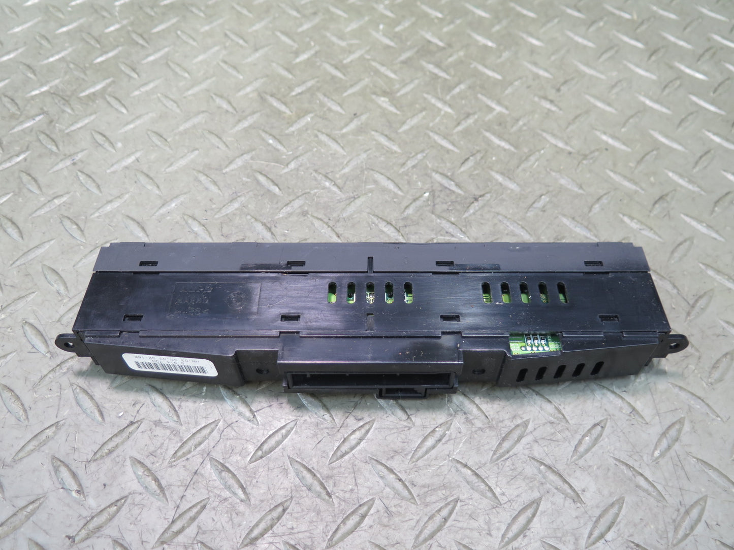 01-06 BMW E46 330Ci Convertible Roof Heated Seat DSC Switch Panel 6914709 OEM