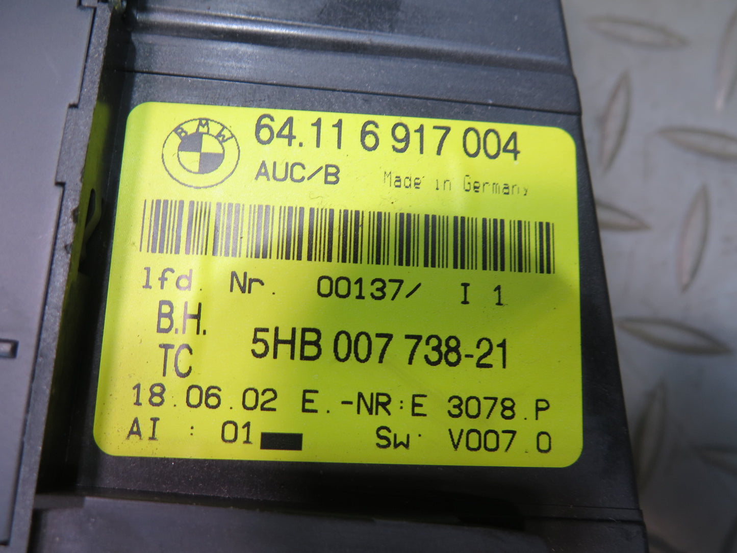 01-06 BMW E46 330ci A/C Heater Climate Control Switch Panel 6917004 OEM