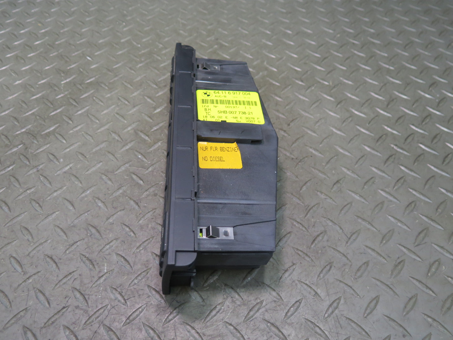 01-06 BMW E46 330ci A/C Heater Climate Control Switch Panel 6917004 OEM