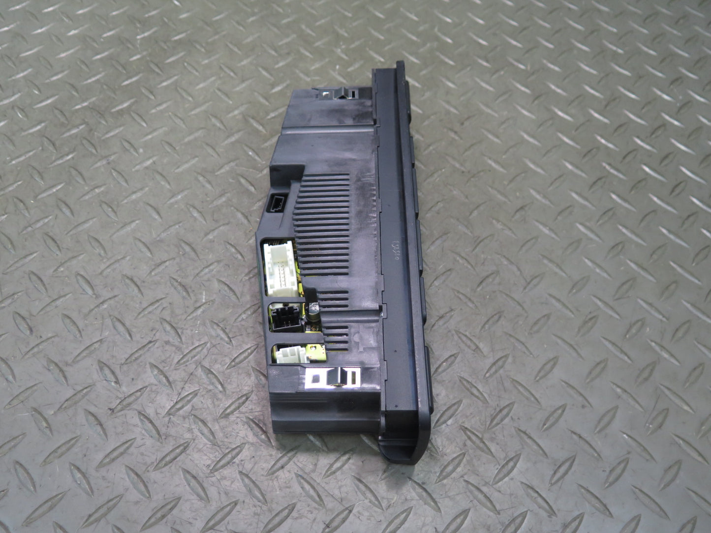 01-06 BMW E46 330ci A/C Heater Climate Control Switch Panel 6917004 OEM