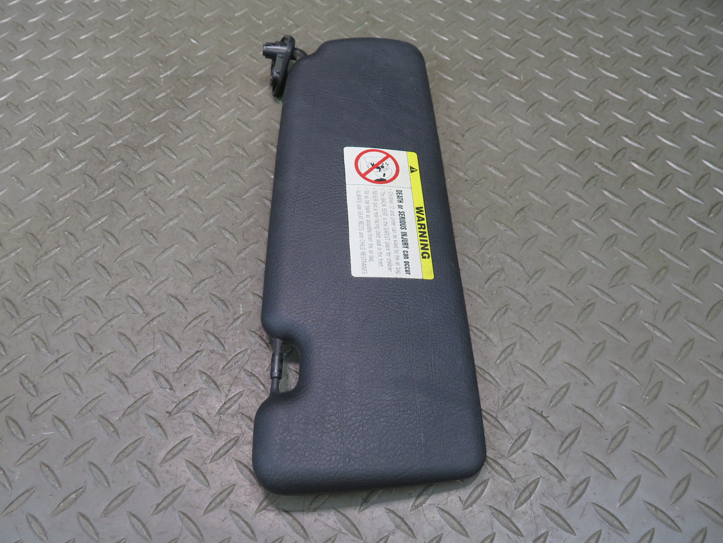 01-06 BMW E46 330ci Convertible Set of 2 Front Left & Right Sun Visor Black OEM