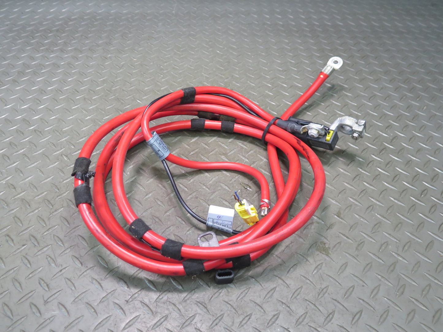01-06 BMW E46 330ci M54 Convertible Plus Pole Positive Battery Cable OEM