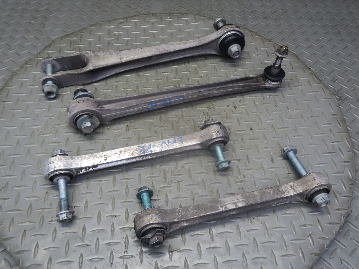 99-04 Porsche 911 996 RWD Rear Right Suspension Upper Lower Control Arm Set of 4