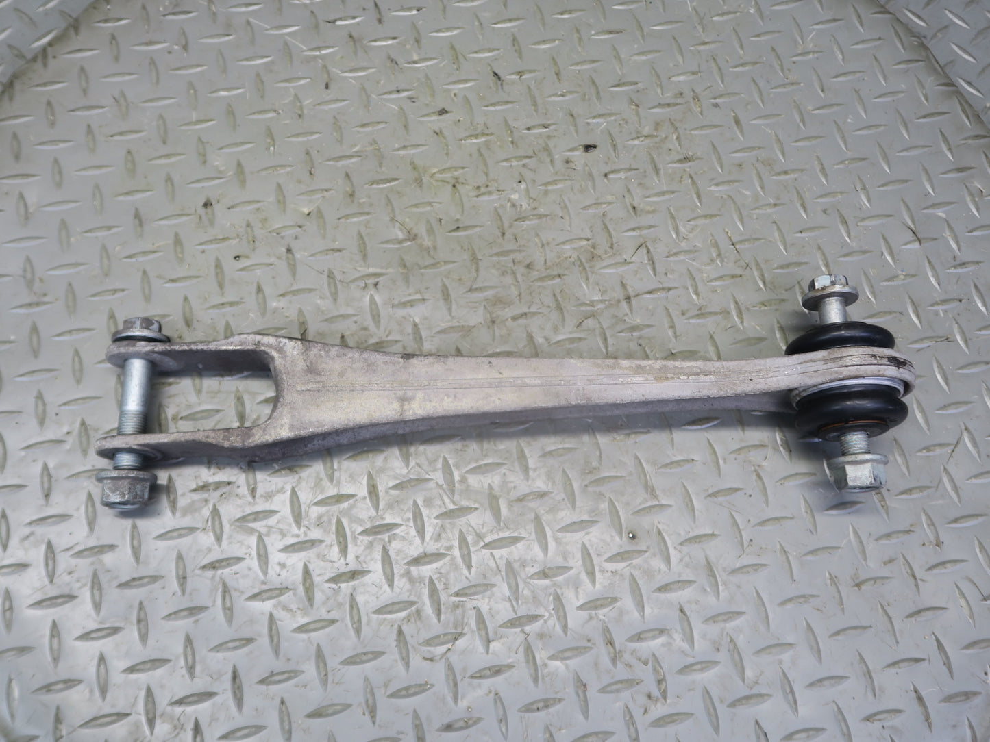 99-04 Porsche 911 996 RWD Rear Right Suspension Upper Lower Control Arm Set of 4