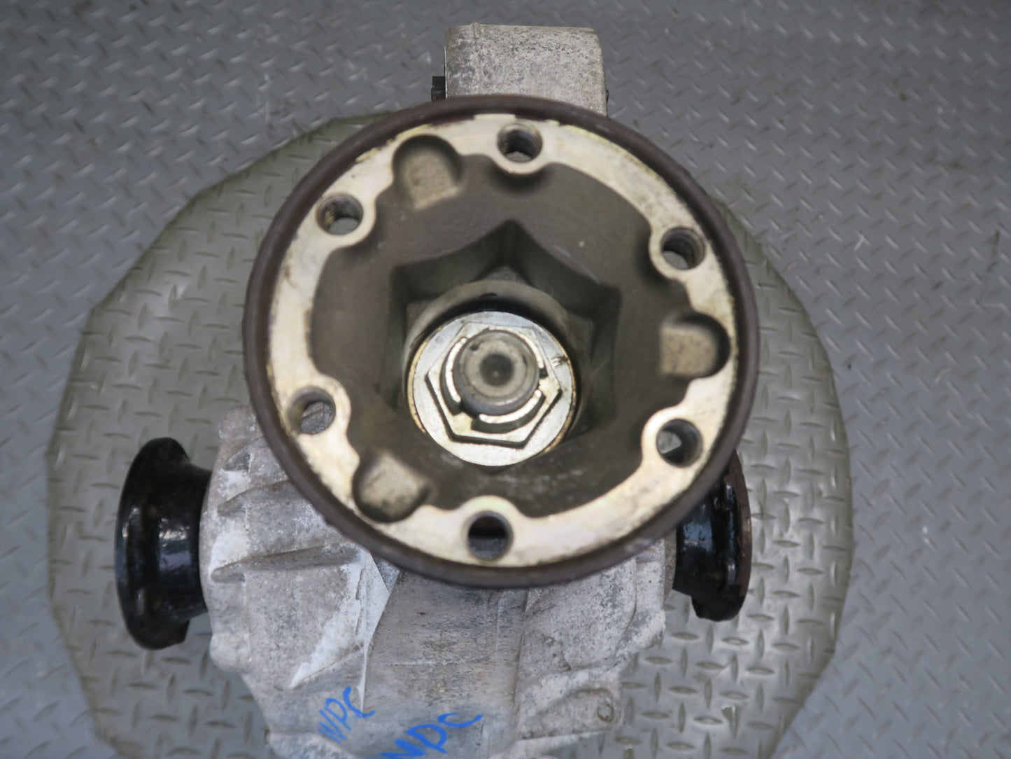 2003-2006 Porsche Cayenne 955 Turbo Rear Axle Differential Carrier 3.7 Ratio OEM