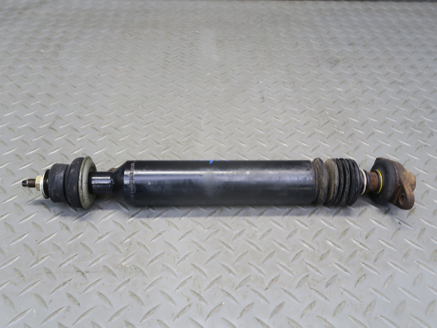 86-91 Mercedes W126 Rear Left & Right Hydraulic Strut Shock Absorber Set OEM