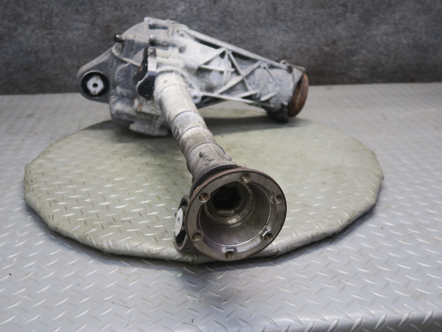 03-06 Porsche Cayenne 955 Turbo Front Axle Differential Carrier 3.7 Ratio OEM
