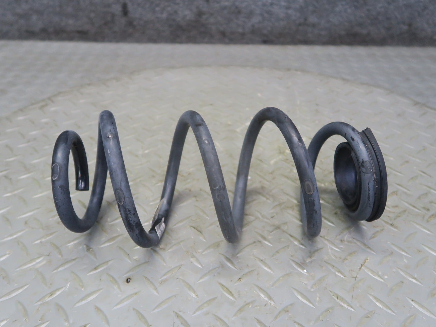 14-21 Mini Cooper S F57 Convertible Set of 2 Rear Left & Right Coil Spring OEM