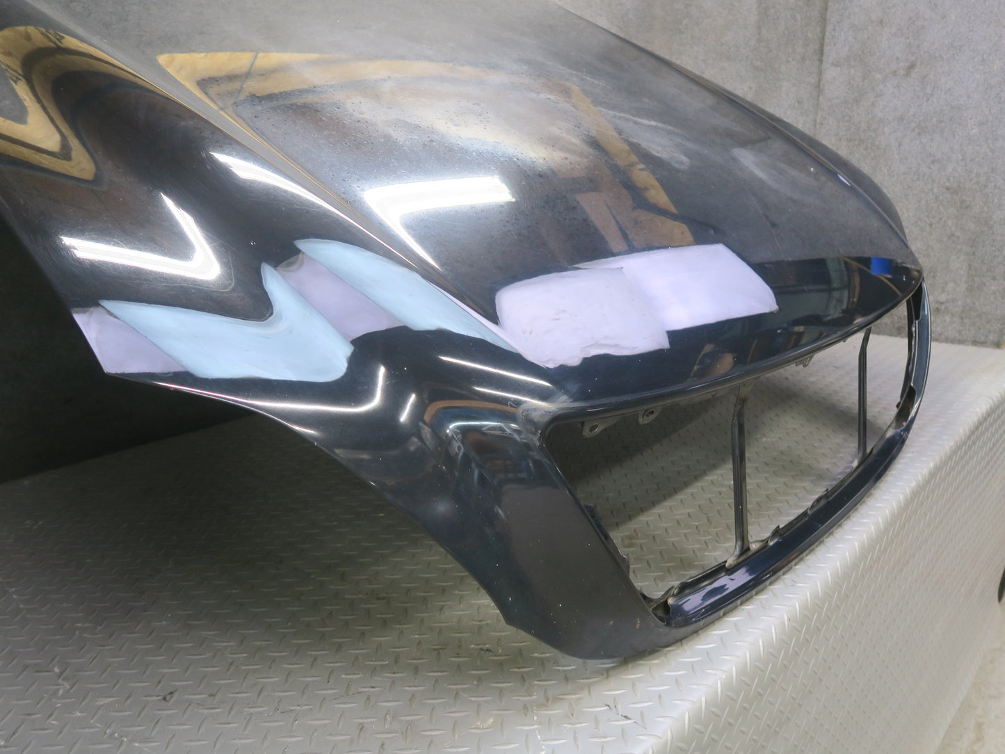 04-06 Lexus UCF30L LS430 Front Hood Bonnet Shell Panel Black OEM