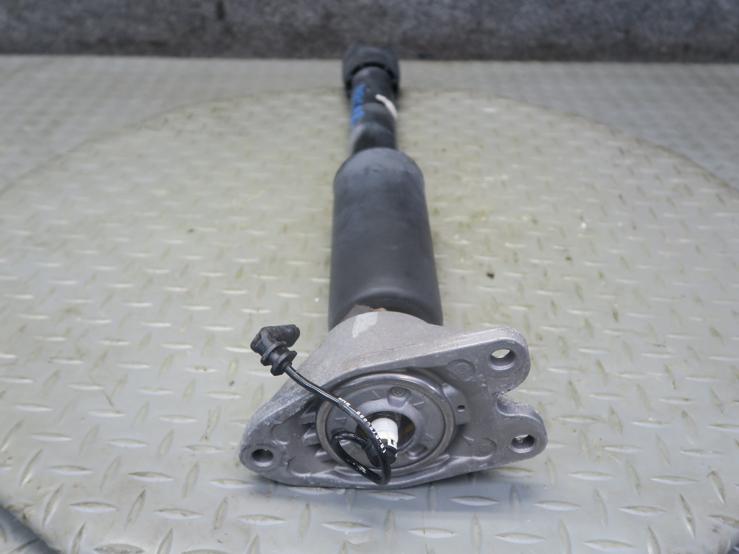 16-24 Mini Cooper S F57 Convertible Set of 2 Rear VDC Strut Shock Absorber OEM