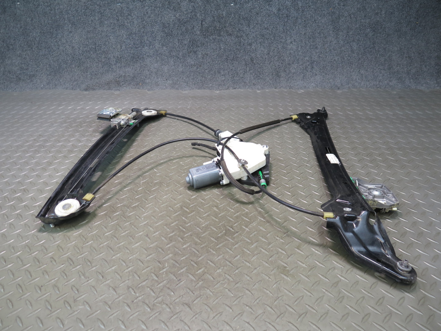 10-16 Audi A5 S5 RS5 Convert Right Passenger Door Window Regulator w Motor OEM