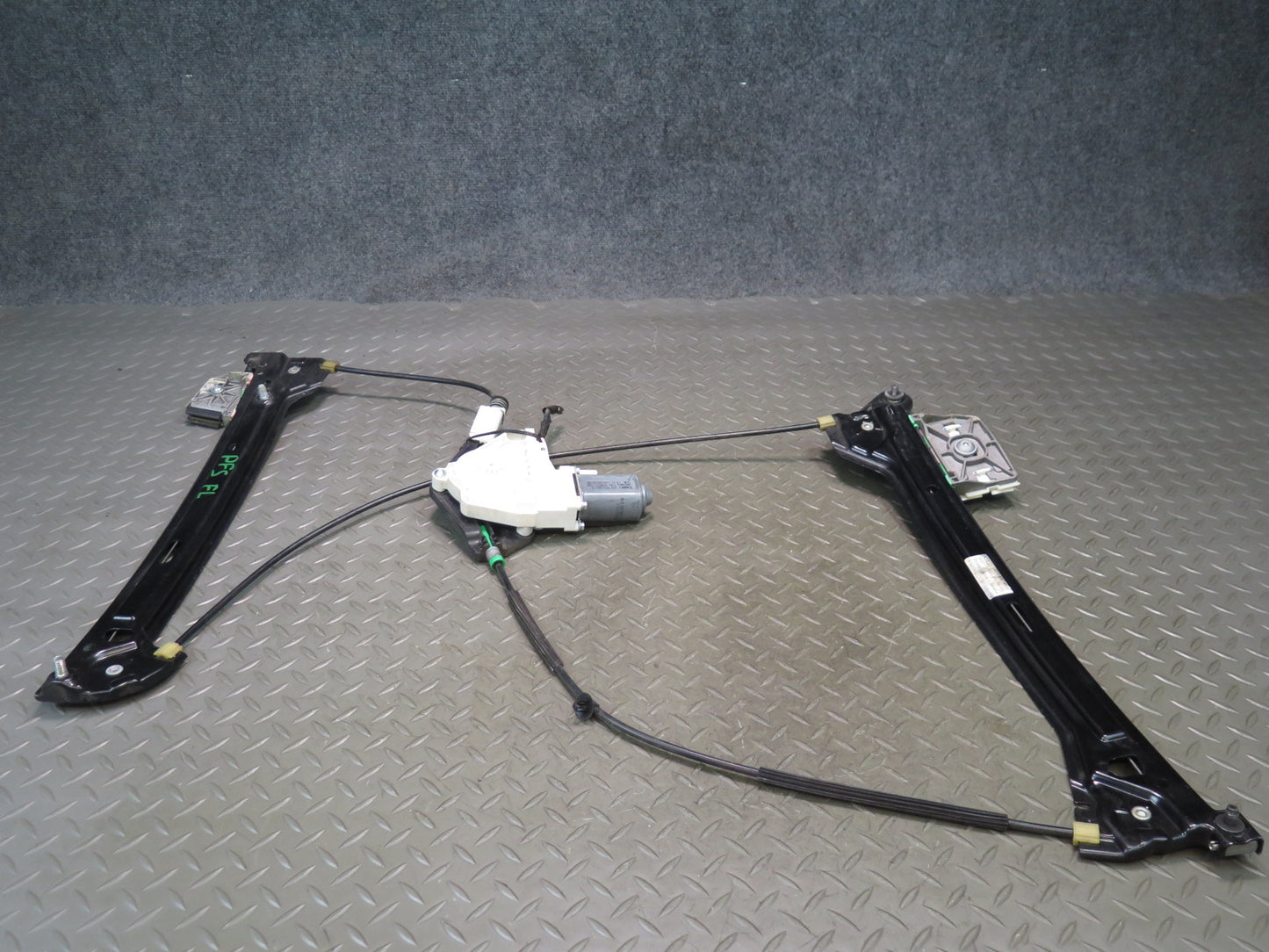 10-16 Audi A5 S5 RS5 Convertible Left Driver Door Window Regulator w Motor OEM