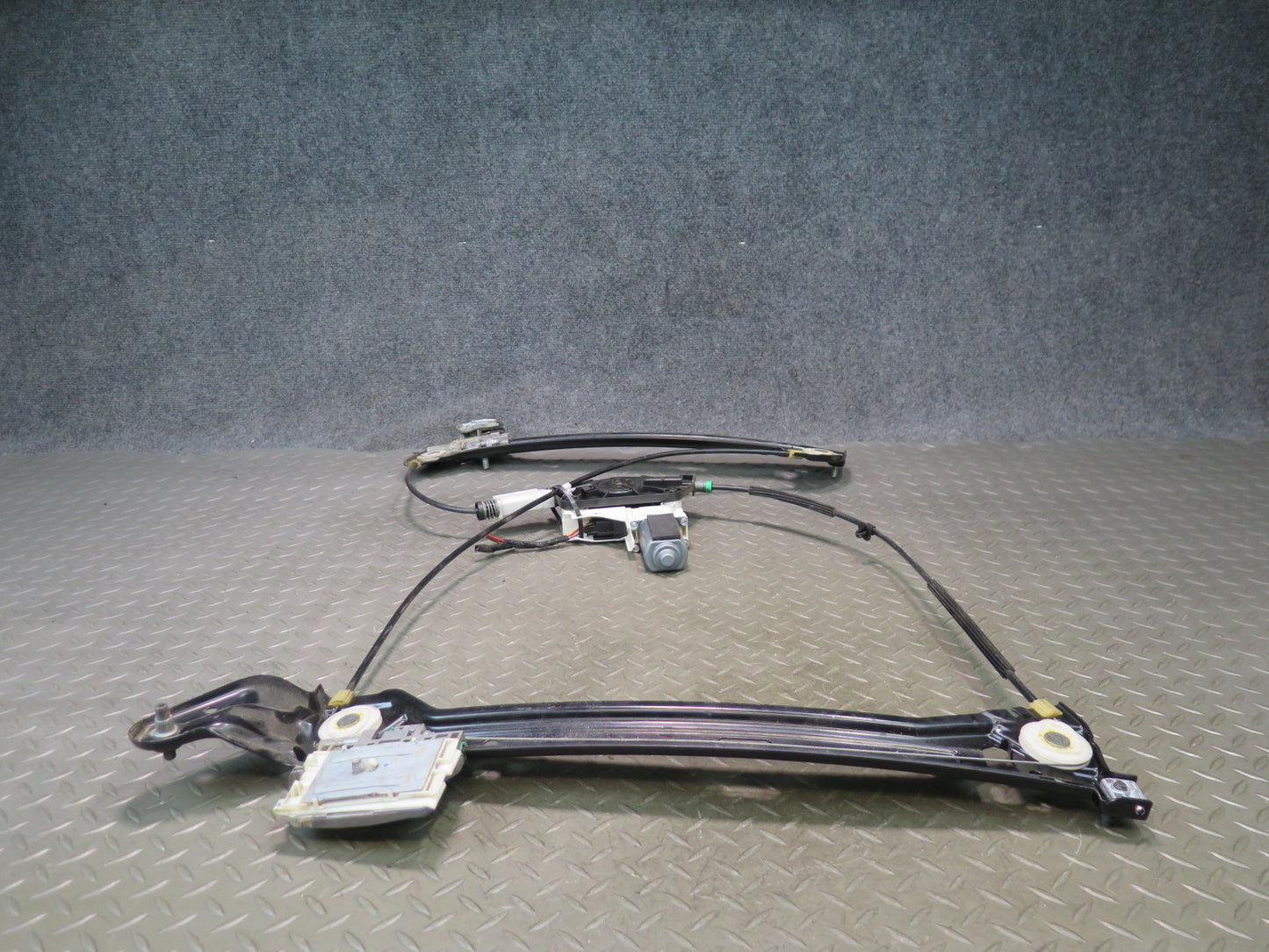 10-16 Audi A5 S5 RS5 Convertible Left Driver Door Window Regulator w Motor OEM