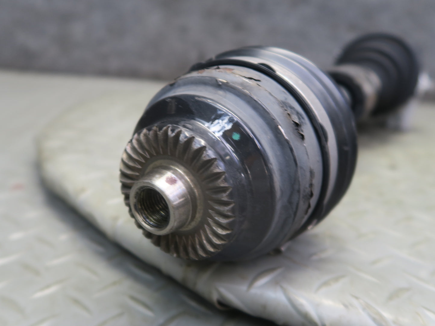 16-19 Mini Cooper S F55 F56 F57 FWD Front Right Suspension Axle Shaft OEM