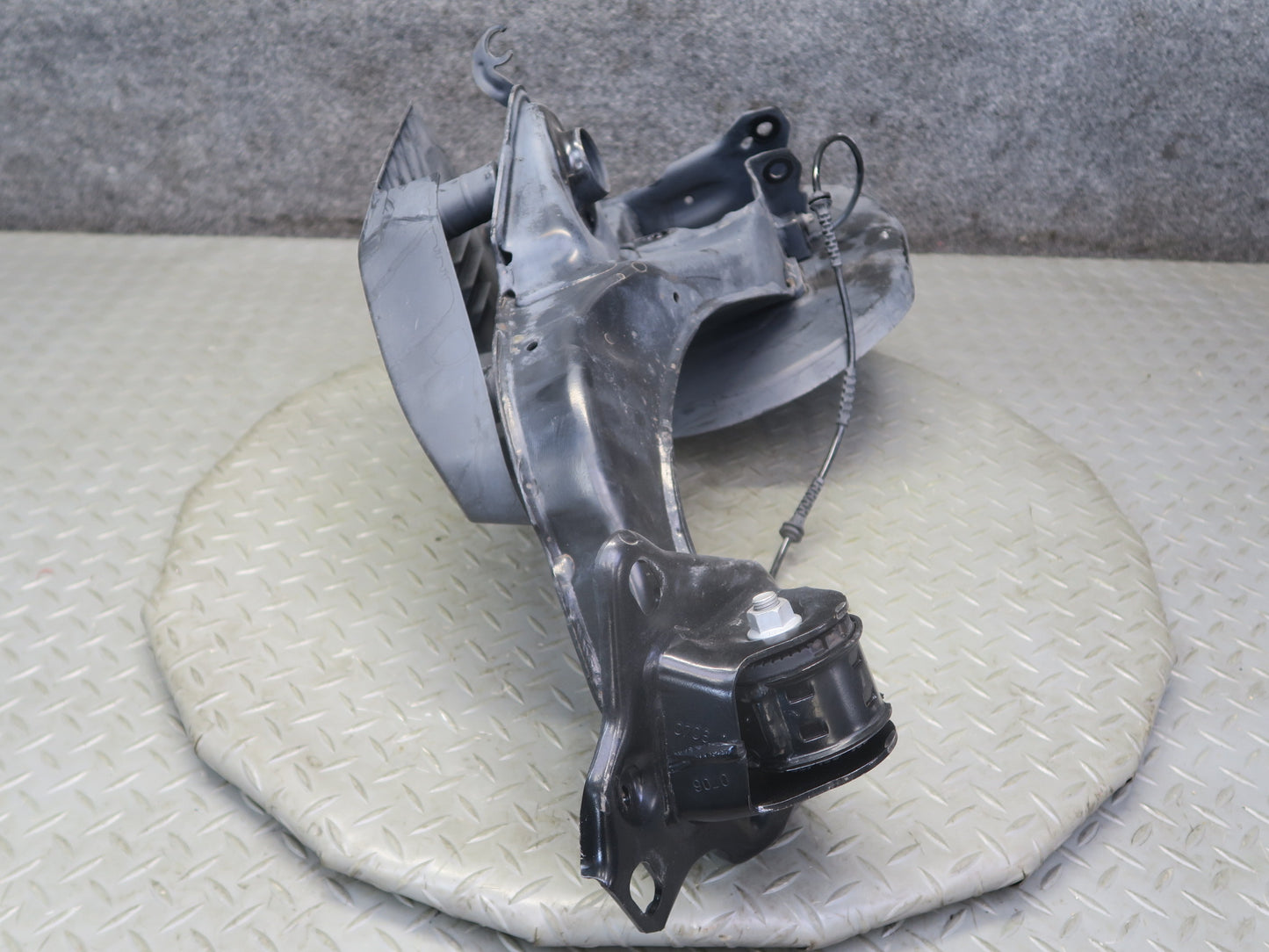 14-20 Mini Cooper S F55 F56 F57 Rear Left Spindle Knuckle Wheel Hub Bearing OEM