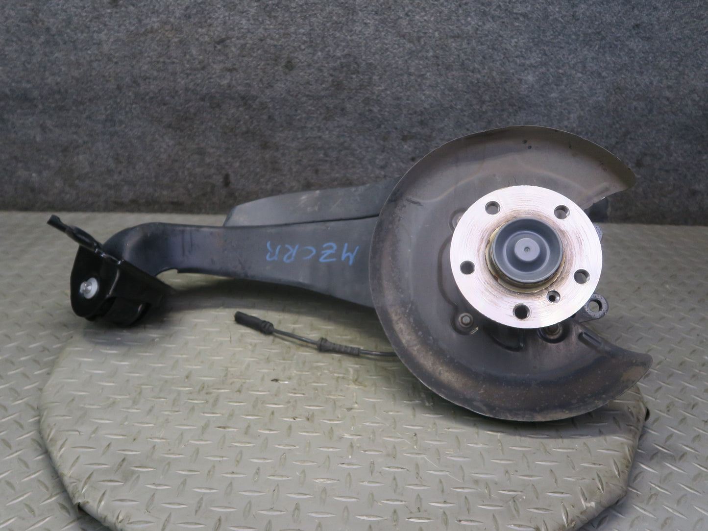 14-20 Mini Cooper S F55 F56 F57 Rear Right Spindle Knuckle Wheel Hub Bearing OEM