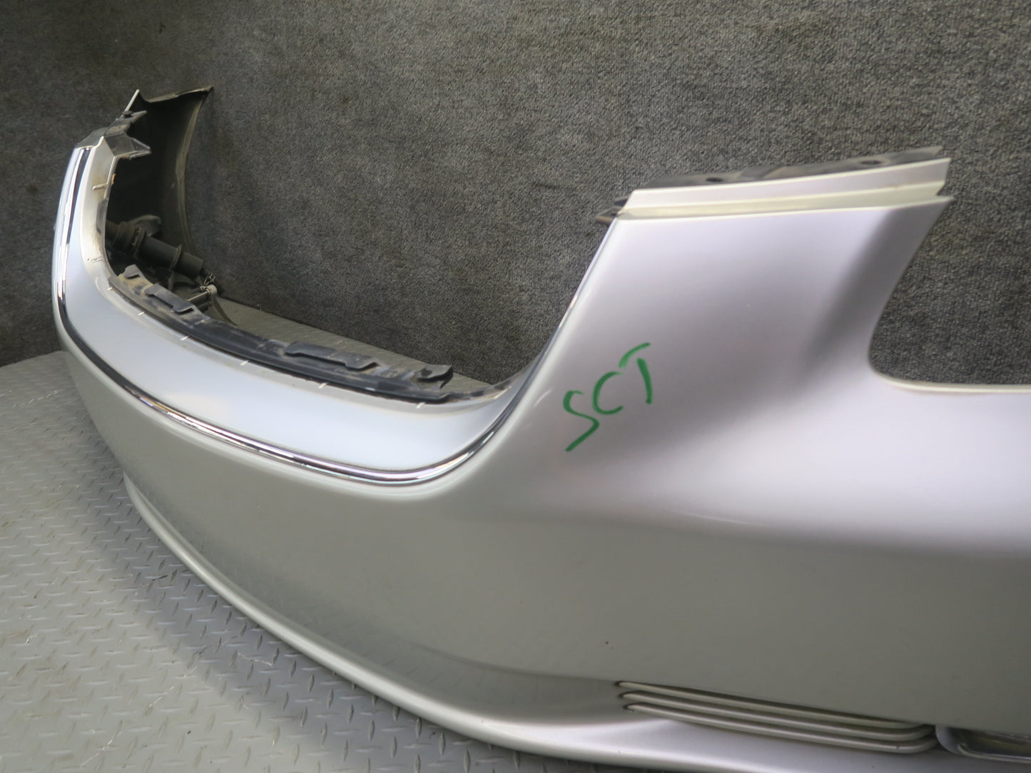 02-05 Lexus Z40 SC430 Front Bumper Cover Panel Silver w Fog Lights & Washer OEM